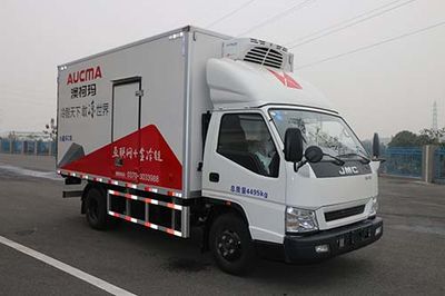 Aucma AKM5040XLC Refrigerated truck