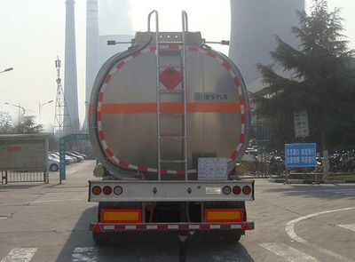 Lingyu  CLY9407GYYA Aluminum alloy oil transport semi-trailer