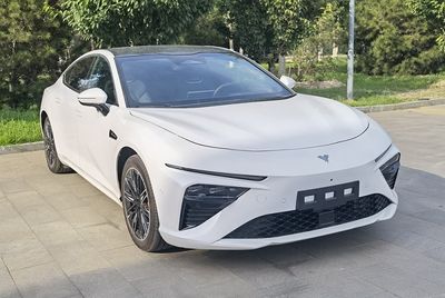 Nezha  THZ7000BEVS402 Pure electric sedan