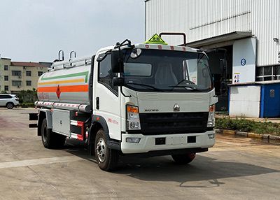 Chufeng  HQG5140GYY5ZZ Oil tanker