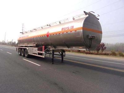 Longxinghui HLV9400GRYAFlammable liquid tank transport semi-trailer