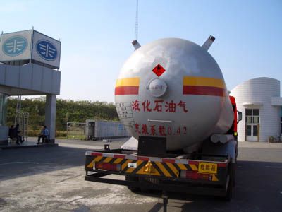 Jiancheng  JC5311GYQCA Liquefied gas transport vehicle