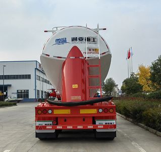 Tonghua  WTY9400GFLLG33 Medium density powder material transportation semi-trailer