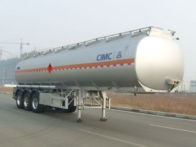 Lingyu  CLY9401GRYD Aluminum alloy flammable liquid tank transport semi-trailer