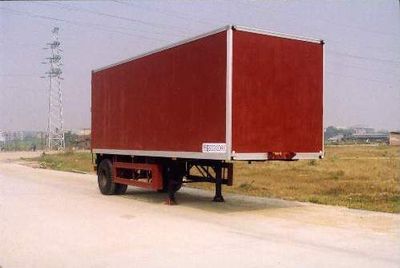 Yindao  SDC9130XXY Box transport semi-trailer