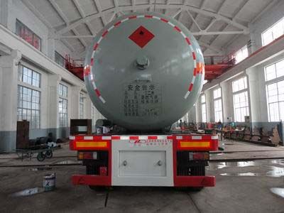 Lu Zheng  ZBR9405GYQ Semi trailer for liquefied gas transportation