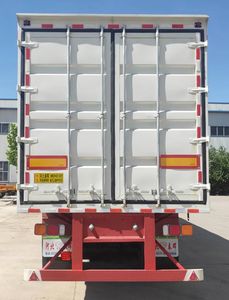 Yanzhao Chunhui  HHC9401XXY Box transport semi-trailer