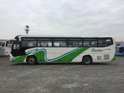 Hagrid KLQ6122ZAC51 coach