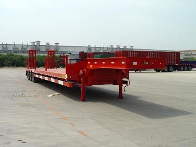 Huajun ZCZ9393TDLow flatbed semi-trailer