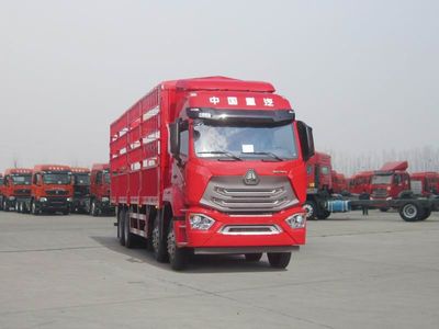 Haowo  ZZ5317CCQV466JF1 Livestock and poultry transport vehicles