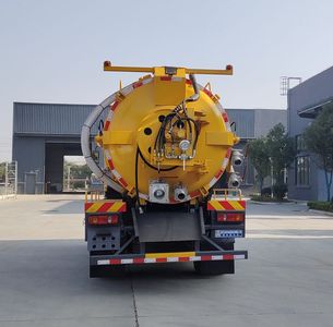 Cheng Li  CL5142GQW6HQ Cleaning the suction truck