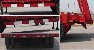 Runxiang Junye  DR9400TDP Low flatbed semi-trailer