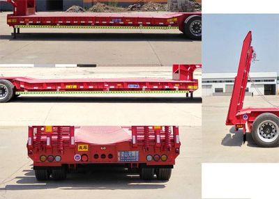 Hualiang Tianhong  LJN9370TDP Low flatbed semi-trailer