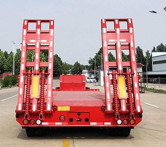 Lu Yunjun Cheng  YJC9401TDP Low flatbed semi-trailer