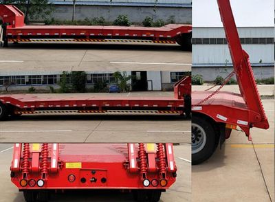 Lu Yunjun Cheng  YJC9401TDP Low flatbed semi-trailer