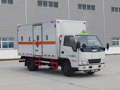 Jiangte brand automobiles JDF5042XQYJ5 Explosive equipment transport vehicle