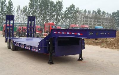 Yangjia LHL9351TDPLow flatbed semi-trailer