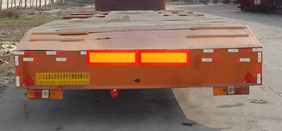 Luyue  LHX9401TDP Low flatbed semi-trailer