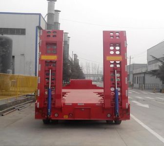 Liangshan Dongyue  CSQ9405TDP Low flatbed semi-trailer