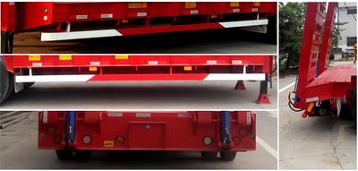 Liangshan Dongyue  CSQ9405TDP Low flatbed semi-trailer