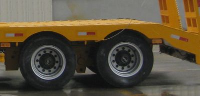 Wuyi  FJG9330TDP Low flatbed semi-trailer