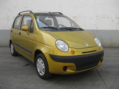 Baojun  LZW7108XF Sedan