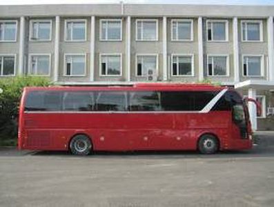 Jiefang Automobile CA6120LRD2 coach