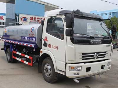 Cheng Liwei  CLW5110GPS5 watering lorry 