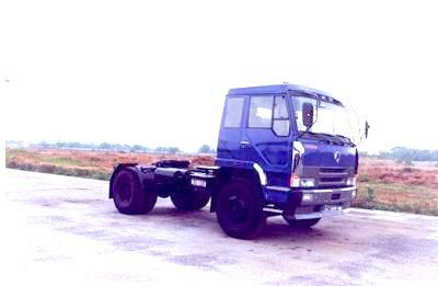 Dongfeng  EQ4156GE Tractor