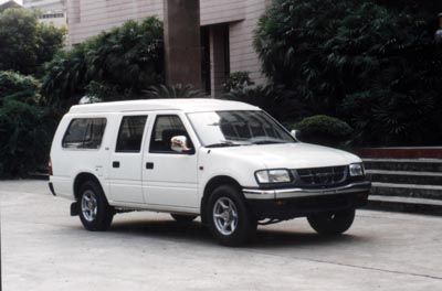 Lifan  LF6490C coach