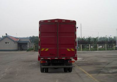 Haowo  ZZ5317CCYN4667D1LH Grate type transport vehicle