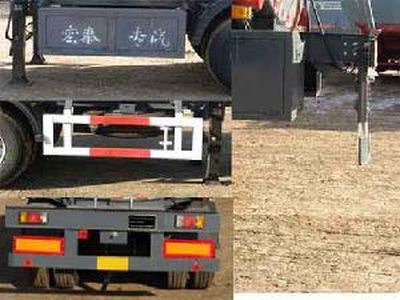 Zhengkang Hongtai brand automobiles HHT9400GRY Flammable liquid tank transport semi-trailer