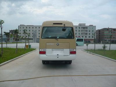 Xihu  QAC6700Y3 coach