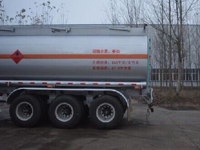 Ouman  HFV9401GYY Oil transport semi-trailer