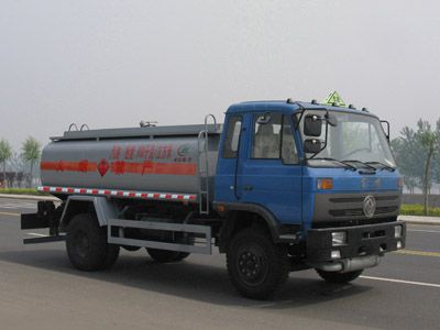 程力威CLW5127GYY3运油车