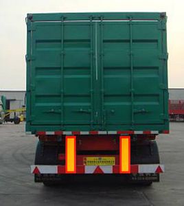 Northern  HHL9400CLX Gantry transport semi-trailer