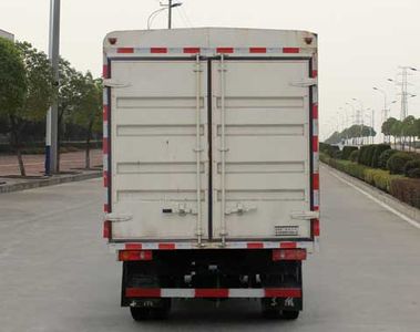 Dongfeng  DFV5070CCYGD5D Grate type transport vehicle