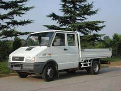 IvecoNJ1047LGS1BIveco double row cargo truck