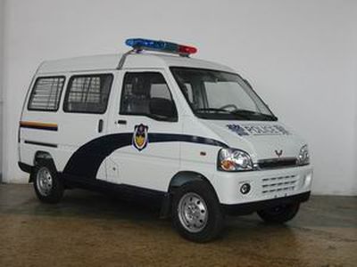 Wuling  LZW5022XQCA Prisoner