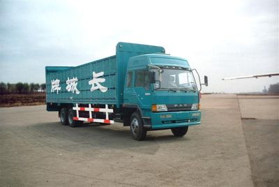 长城牌HTF5218XXYP11K2L11T1厢式运输车