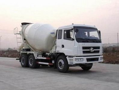 Yanlong  LZL5250GJBM1 Concrete mixing transport vehicle