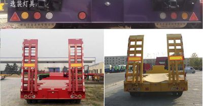 Liangshan Dongyue CSQ9390TDPLow flatbed transport semi-trailer