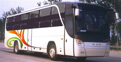 Zhongtong Automobile LCK6127W2 Sleeper coach