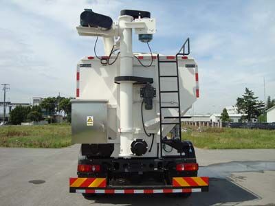 Baiqin  XBQ5120ZSLD13 Bulk feed transport vehicle