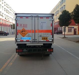 Cheng Liwei  CLW5040XQYNJ5 Explosive equipment transport vehicle