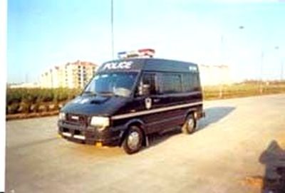 IvecoNJ5037XJB2Iveco police car