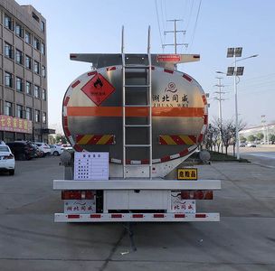 Zhuanwei  HTW5326GYYLZZQ6 Aluminum alloy oil tanker