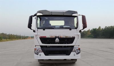 Haifulong  PC5317GFL Low density powder material transport vehicle