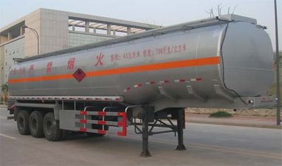 Tiema XC9400GYYOil transport semi-trailer