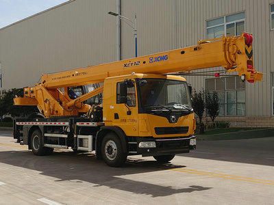 XCMG  XZJ5171JQZ12 Car crane